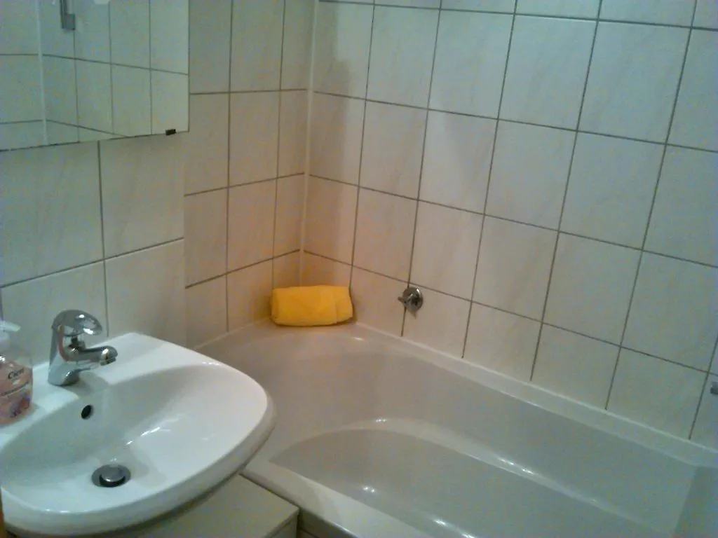 Sultania'S Melanchthon Guest house